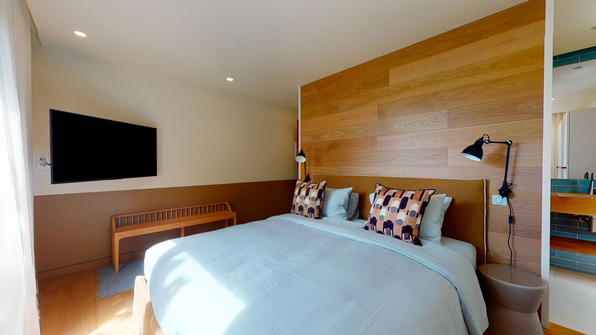 BEDROOM 5