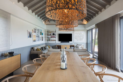 VILLA LA ISLA KITCHEN & DINING AREA 2