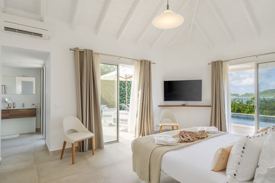 VILLA ONLY VIEW BEDROOM1 1