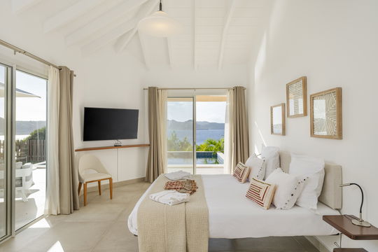 VILLA ONLY VIEW BEDROOM1 2