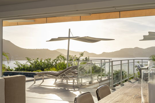 VILLA ONLY VIEW KITCHEN & DINING AREA 5
