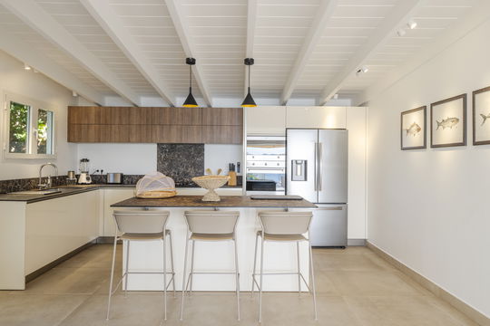 VILLA ONLY VIEW KITCHEN & DINING AREA 6