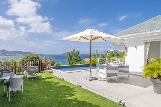 VILLA ONLY VIEW POOL & TERRACE 10