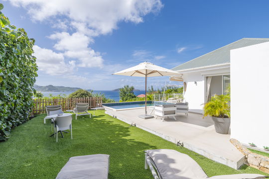 VILLA ONLY VIEW POOL & TERRACE 11