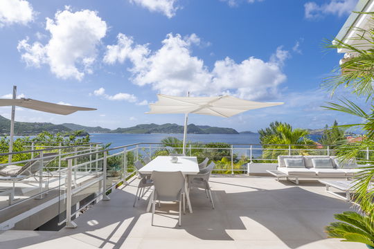 VILLA ONLY VIEW POOL & TERRACE 12