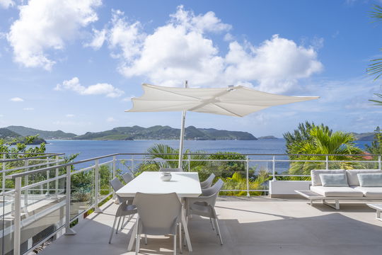 VILLA ONLY VIEW POOL & TERRACE 13