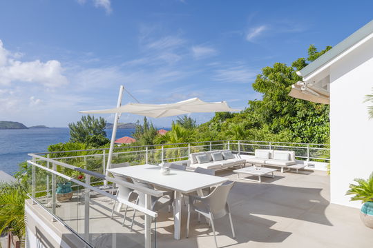 VILLA ONLY VIEW POOL & TERRACE 14
