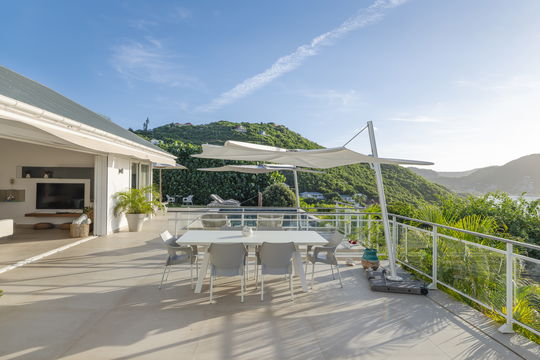 VILLA ONLY VIEW POOL & TERRACE 16