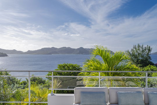 VILLA ONLY VIEW POOL & TERRACE 18
