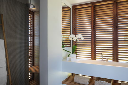 VILLA FLOATING GARDEN BEDROOM1 11