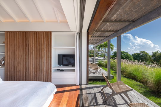 VILLA FLOATING GARDEN BEDROOM1 4