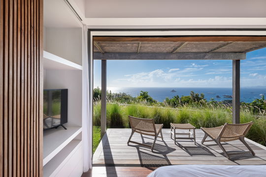 VILLA FLOATING GARDEN BEDROOM1 5