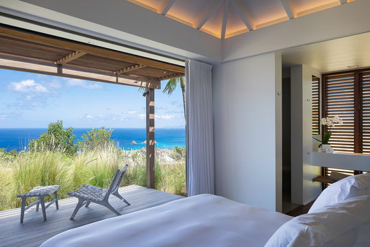 VILLA FLOATING GARDEN BEDROOM1 8