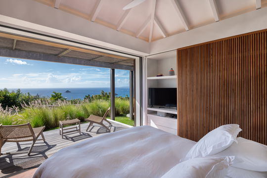 VILLA FLOATING GARDEN BEDROOM2 1