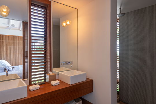 VILLA FLOATING GARDEN BEDROOM2 10