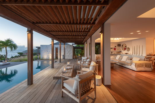 VILLA FLOATING GARDEN BY NIGHT 5