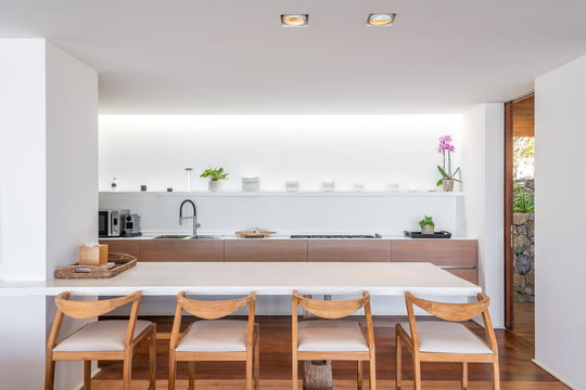 VILLA FLOATING GARDEN KITCHEN & DINING AREA 4
