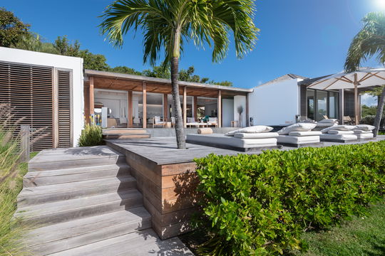 VILLA FLOATING GARDEN OUTDOORS 1