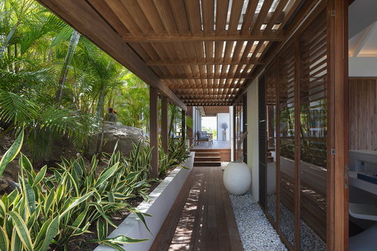 VILLA FLOATING GARDEN OUTDOORS 4