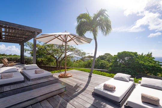 VILLA FLOATING GARDEN POOL & TERRACE 9