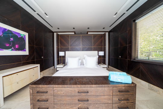VILLA LA PETITE SEREINE BEDROOM2 7