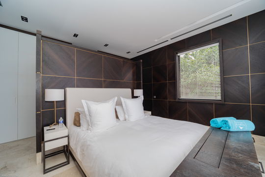 VILLA LA PETITE SEREINE BEDROOM2 8