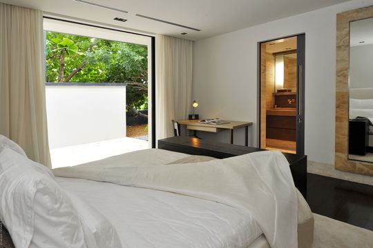 VILLA LA PETITE SEREINE BEDROOM5 1
