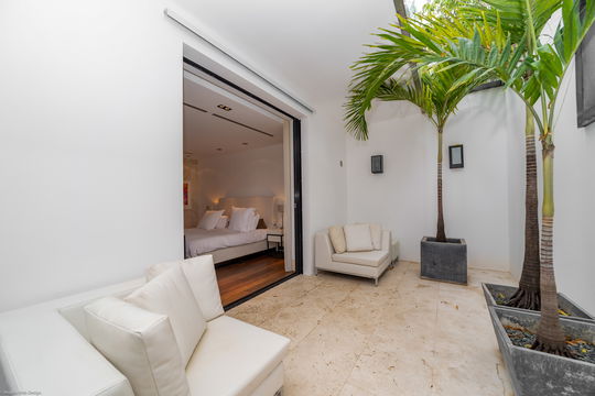 VILLA LA PETITE SEREINE BEDROOM5 12