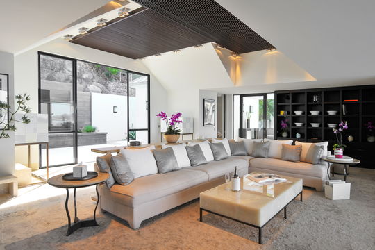 VILLA LA PETITE SEREINE LIVING AREA 9