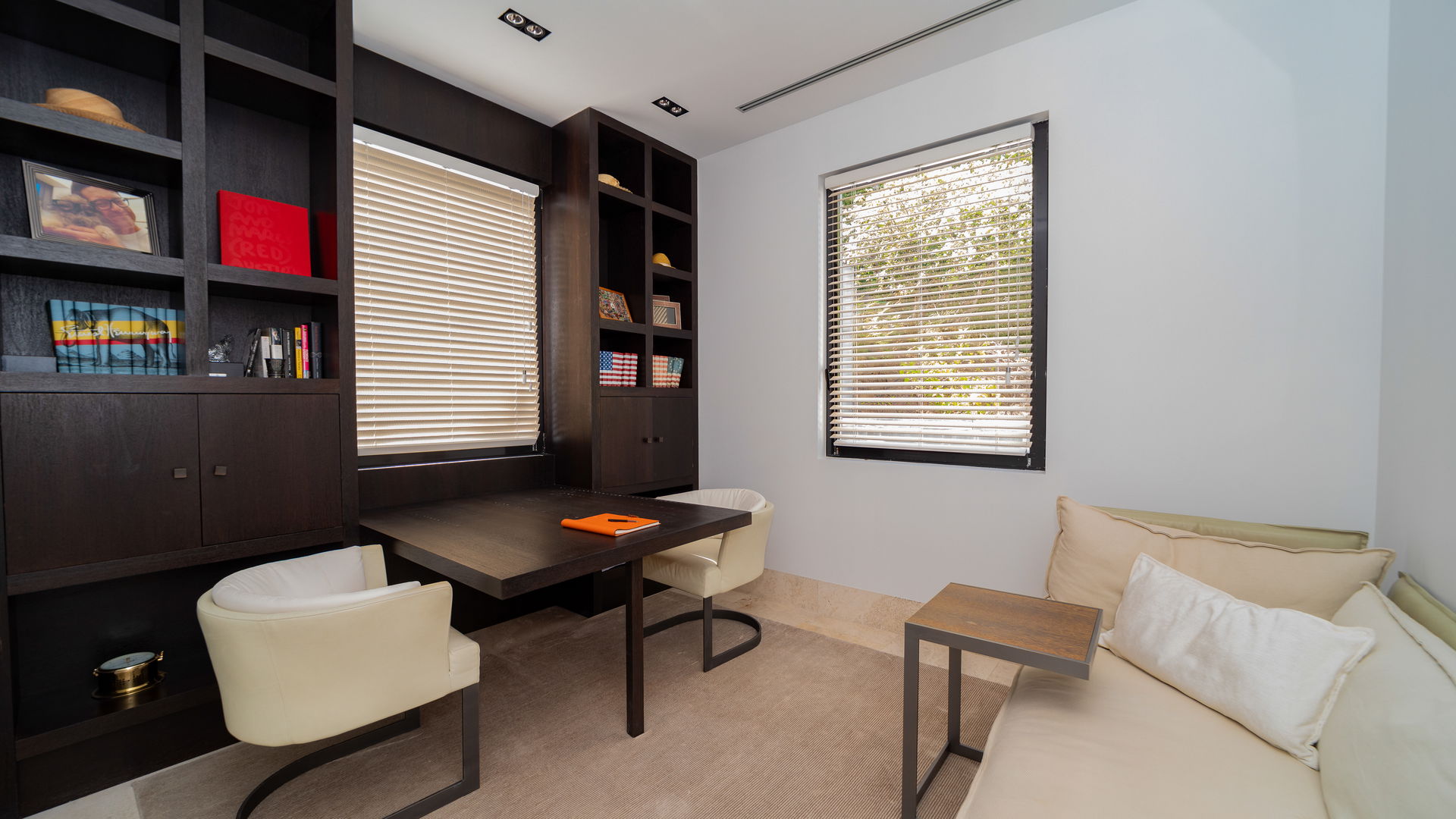 OFFICE