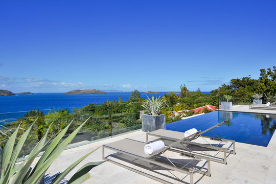 VILLA LA PETITE SEREINE POOL & TERRACE 3