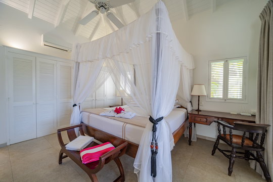 VILLA KIR ROYAL BEDROOM1 1