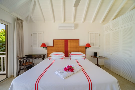 VILLA KIR ROYAL BEDROOM2 3