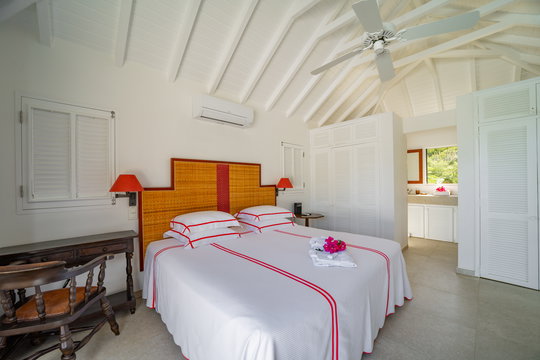 VILLA KIR ROYAL BEDROOM2 4