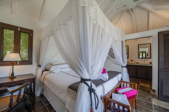 VILLA KIR ROYAL BEDROOM3 1