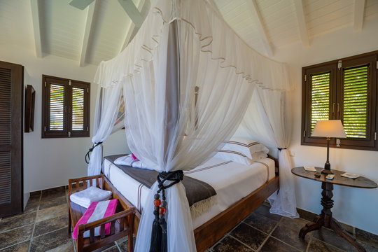 VILLA KIR ROYAL BEDROOM3 3