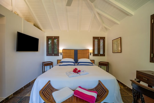 VILLA KIR ROYAL BEDROOM4 1