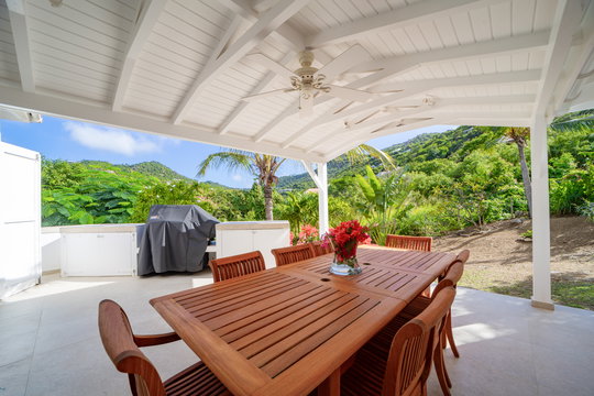 VILLA KIR ROYAL KITCHEN & DINING AREA 8