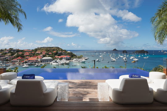VILLA EMBRACE POOLS & TERRACES 8