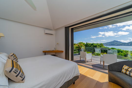 VILLA MARCEL BEDROOM2 2
