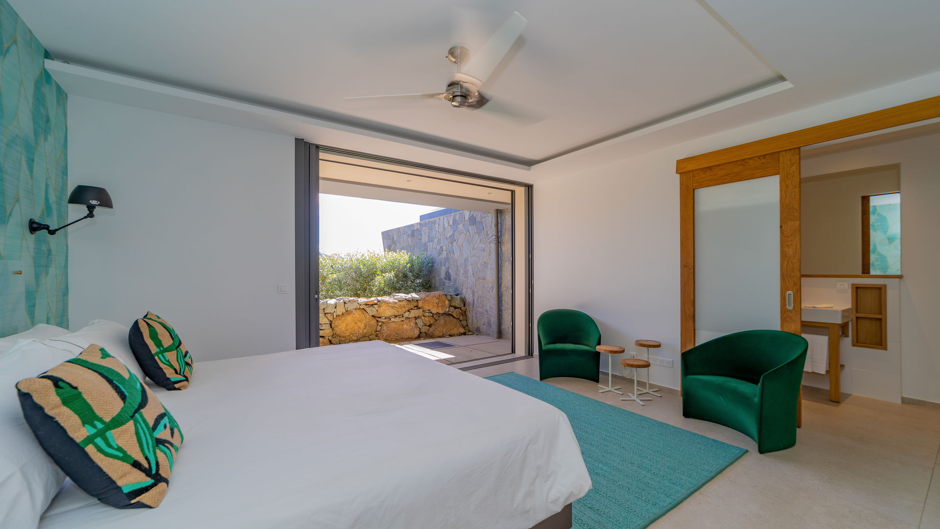 BEDROOM 4
