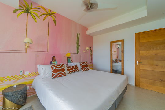 VILLA MARCEL BEDROOM6 4