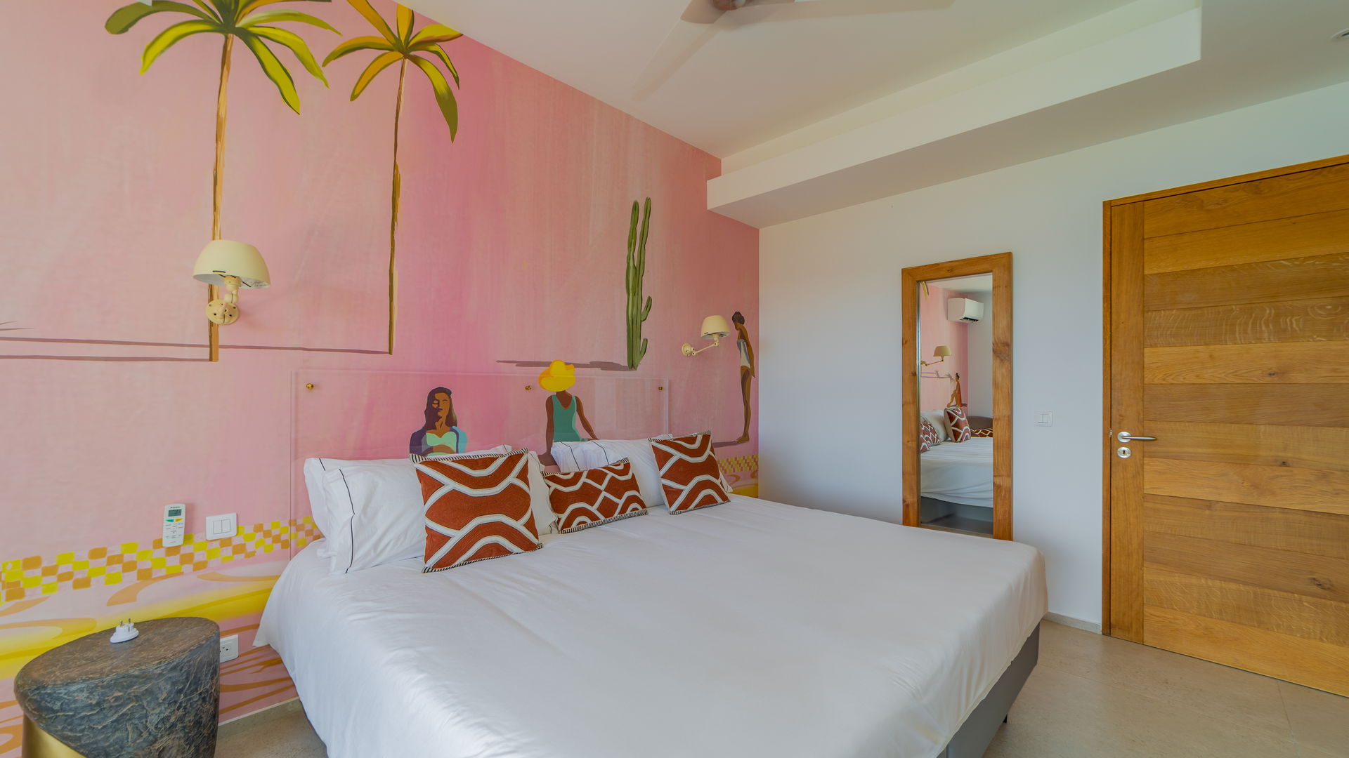 BEDROOM 6