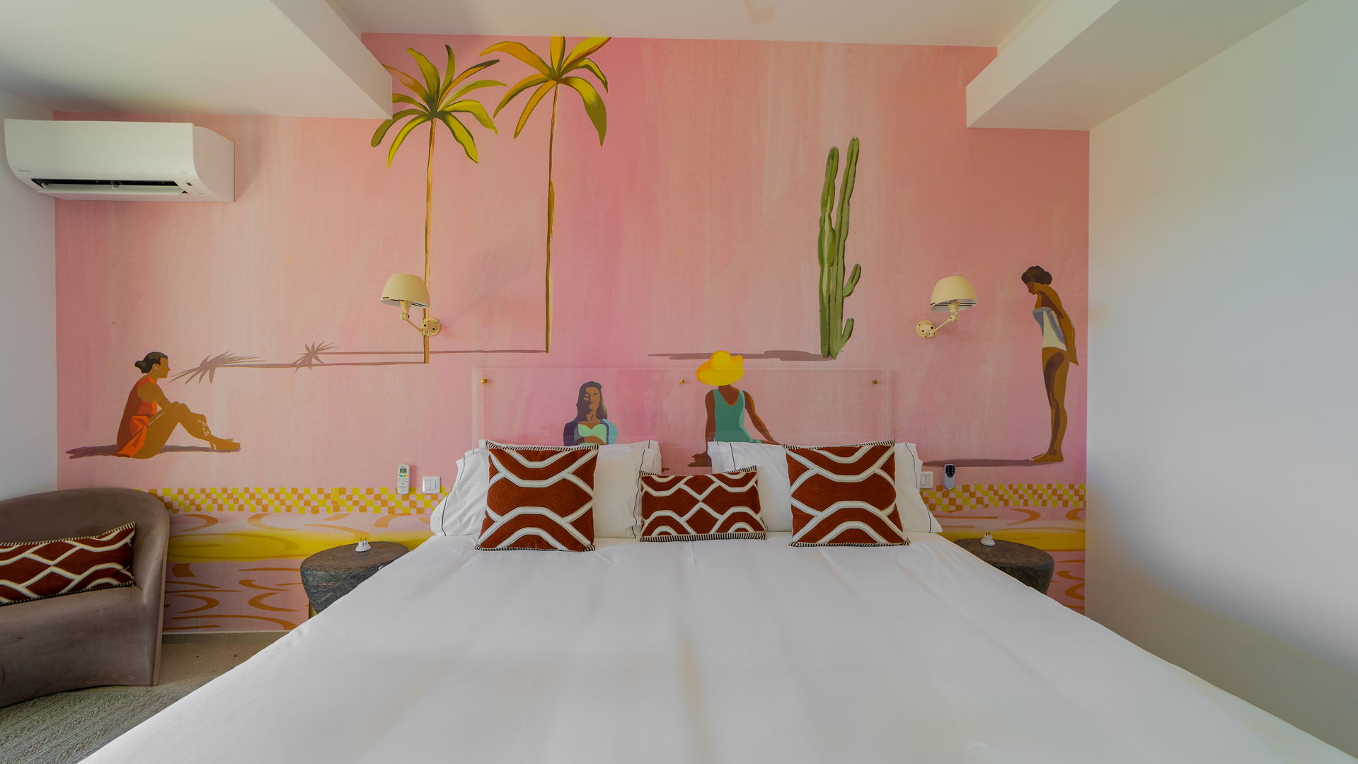 BEDROOM 6