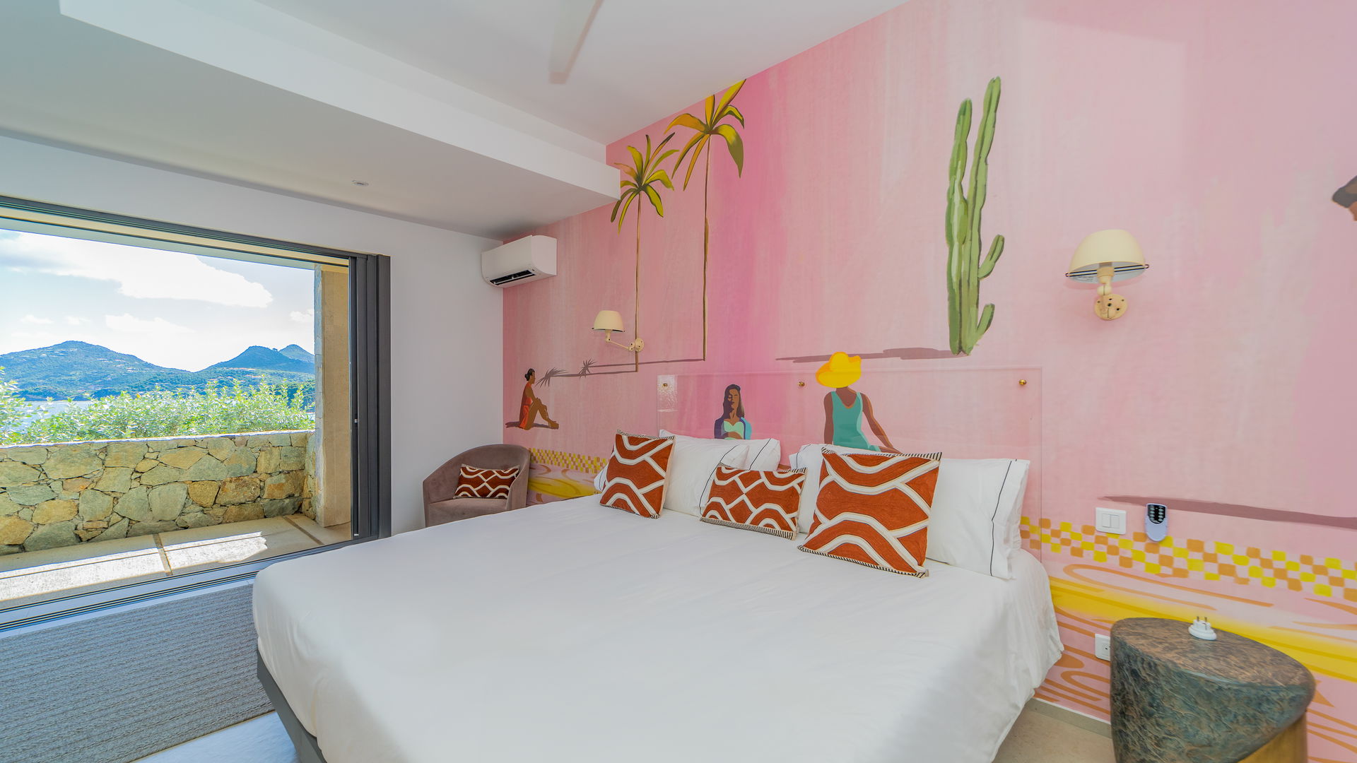 BEDROOM 6