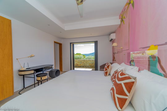 VILLA MARCEL BEDROOM6 7