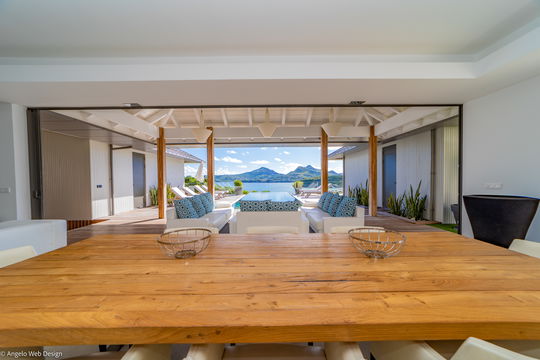 VILLA MARCEL KITCHEN & DINING AREA 4