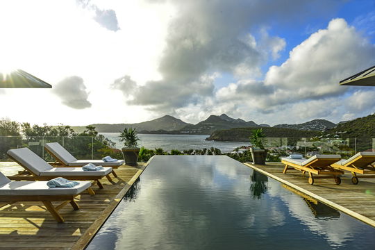 VILLA MARCEL POOL & TERRACE 16