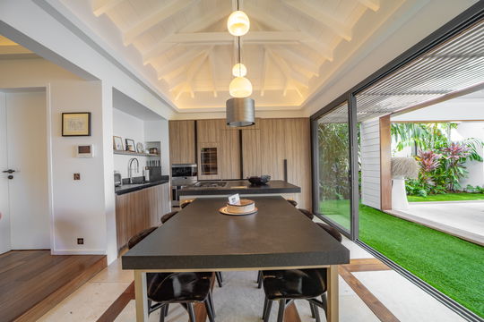 VILLA ALTA ROCCA KITCHEN & DINING AREA 7