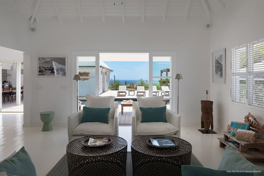 VILLA PASTEL LIVING AREA 2